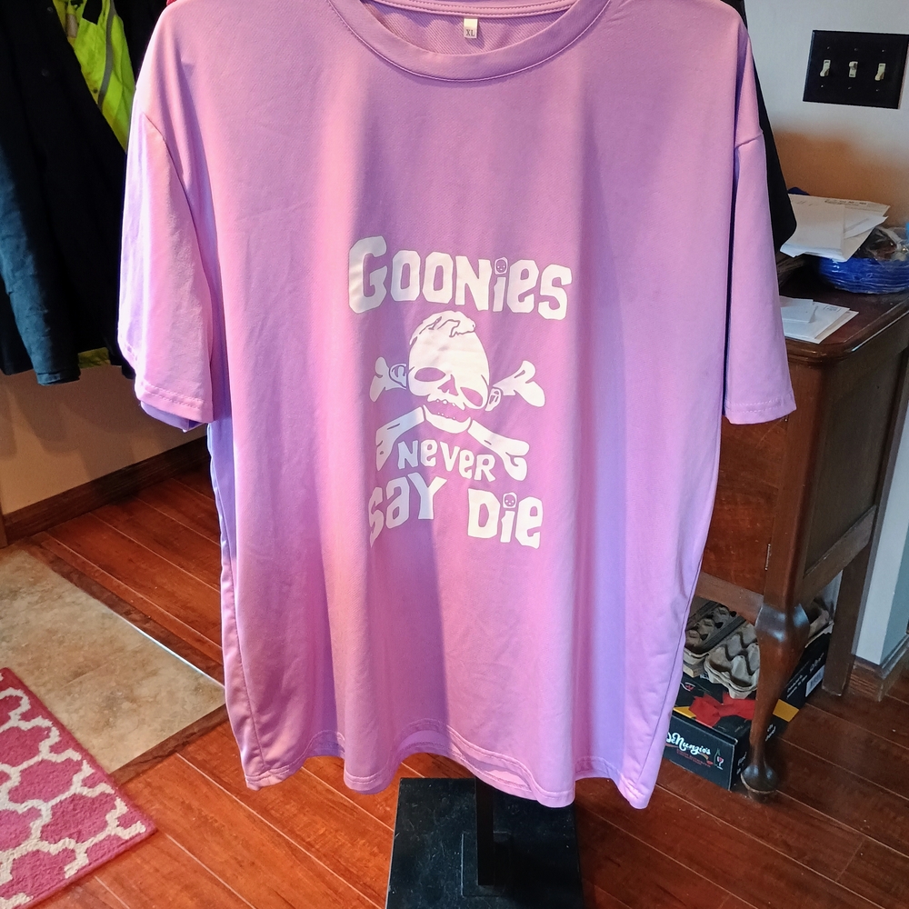 Purple Graphic T-Shirt Spot Near Left Armpit!Bin 18